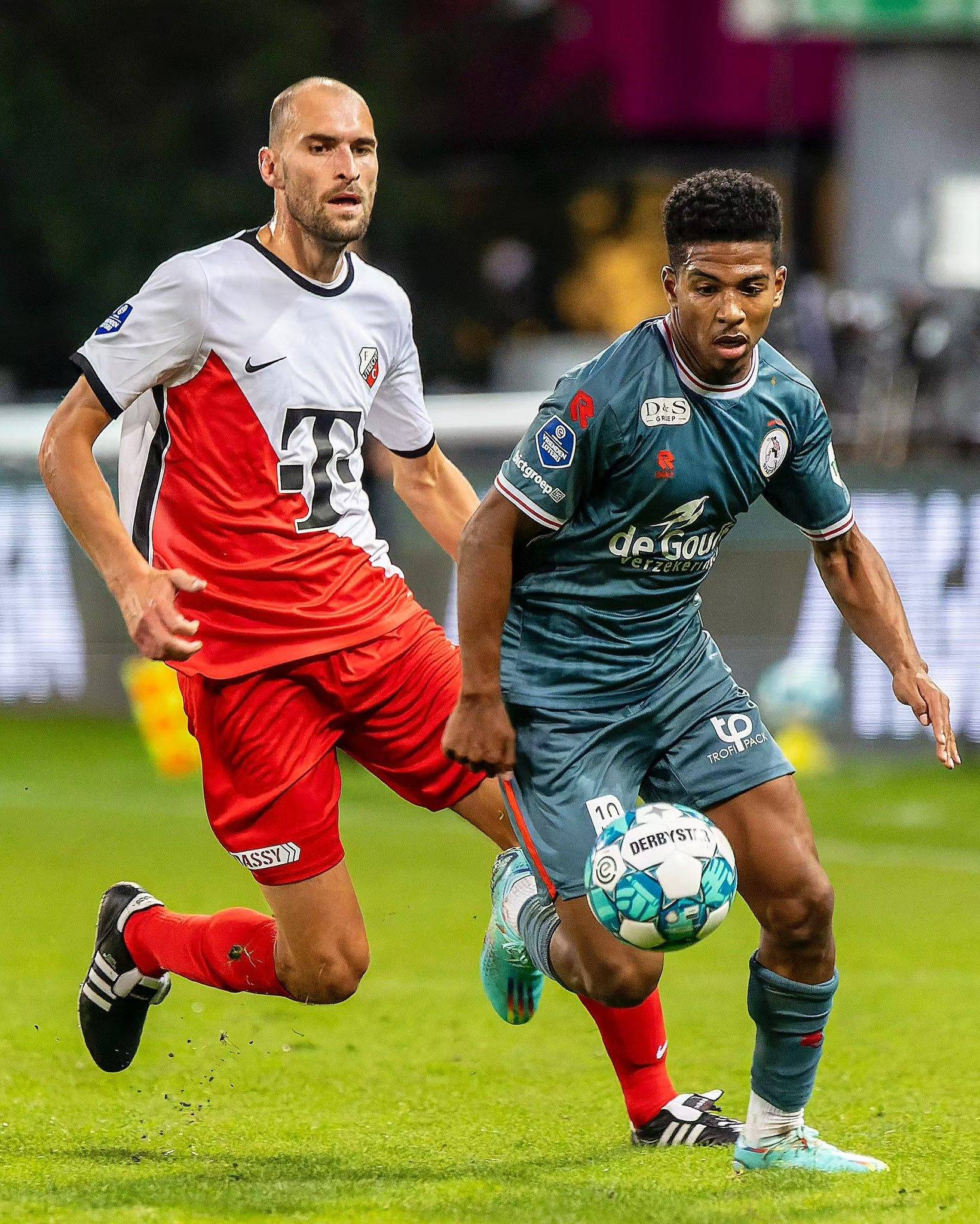 样的红牌制 样的红牌制