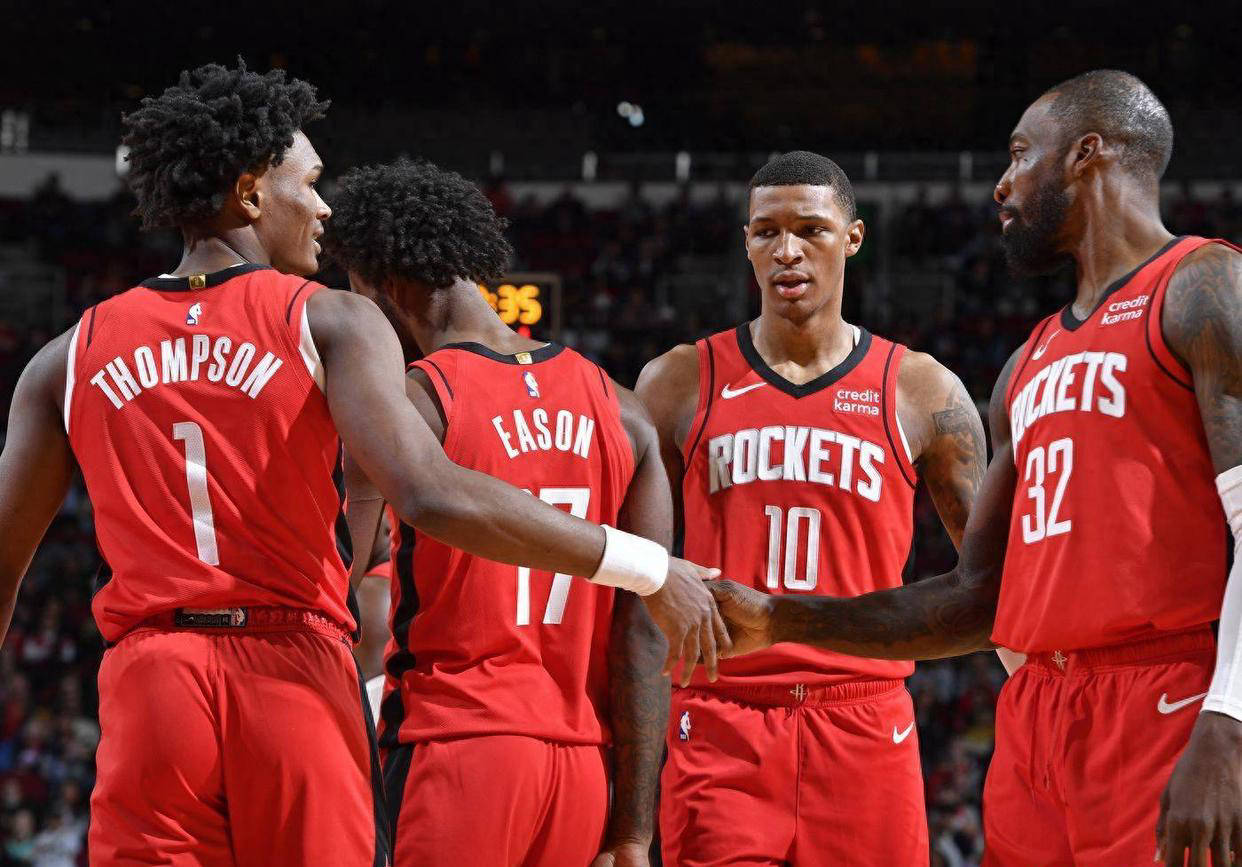 到同一块舞 到同一块舞